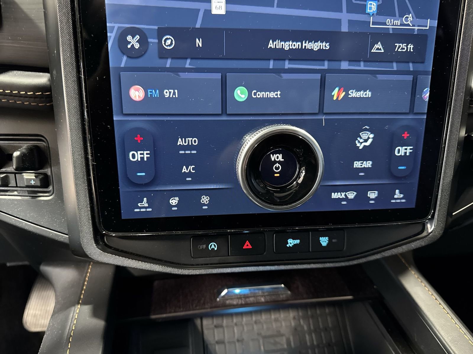 Used 2023 Ford Expedition Max Platinum image 5