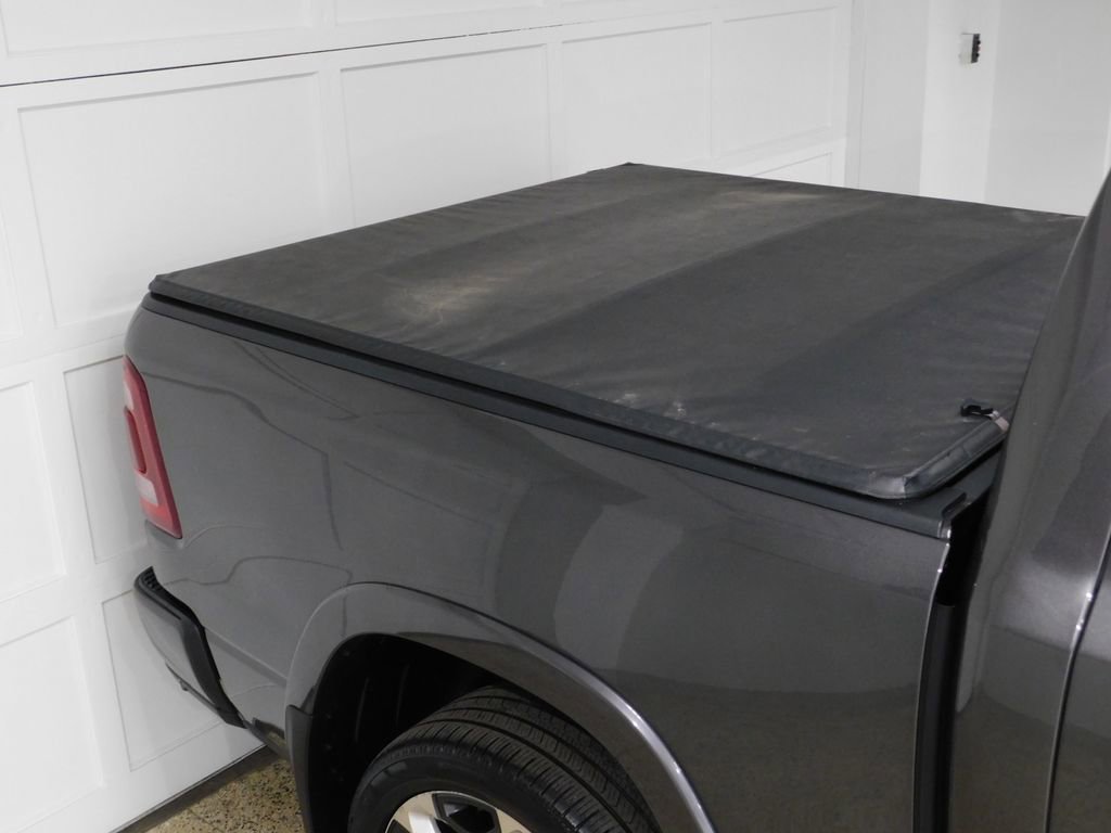 Used 2022 RAM 1500 Limited image 9