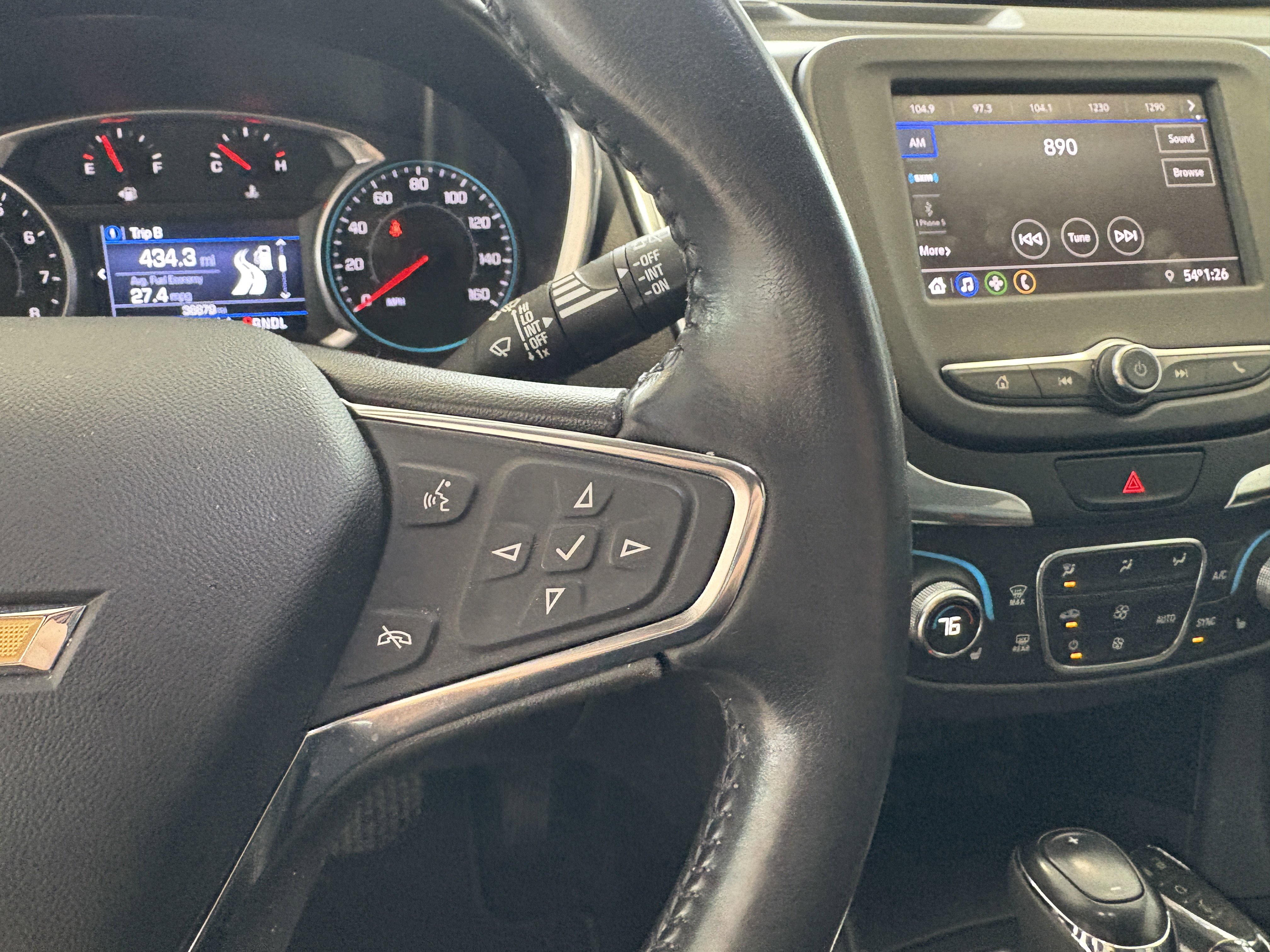 Used 2021 Chevrolet Equinox LT image 11