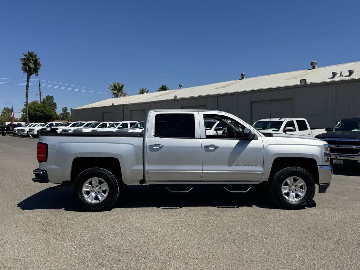 Used 2016 Chevrolet Silverado 1500 LT w/ LT Eassist Package RWD image 11