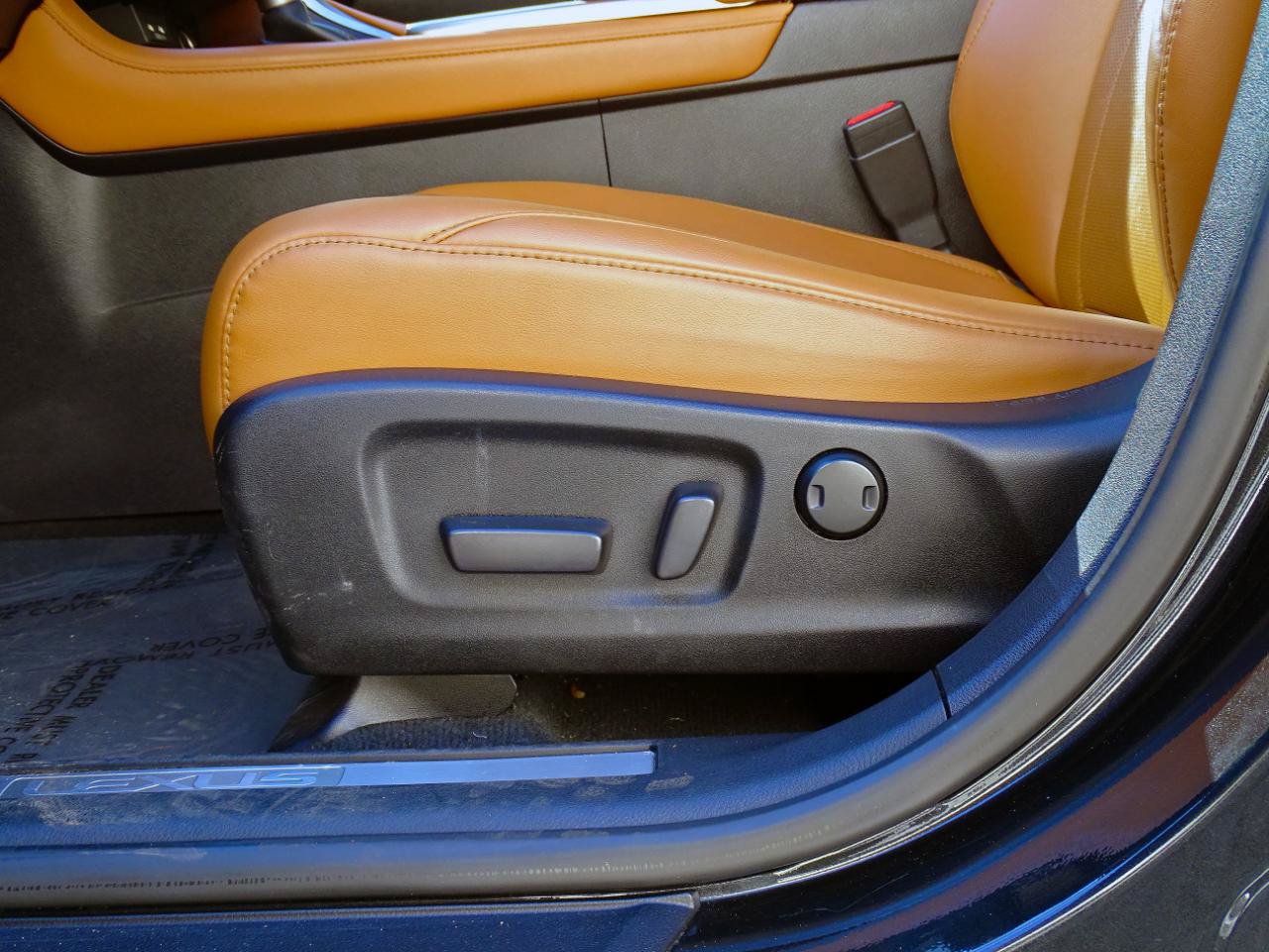 Used 2022 Lexus RX 350 AWD w/ Premium Package image 11