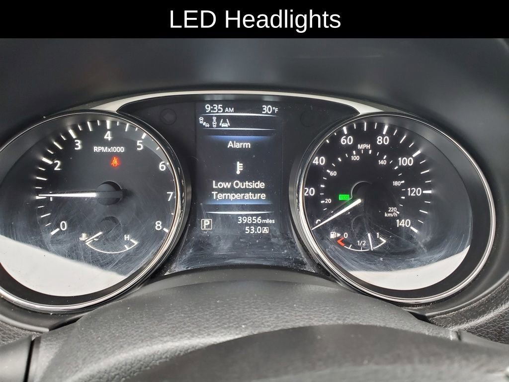 Used 2015 Nissan Rogue SL w/ SL Premium Package image 23