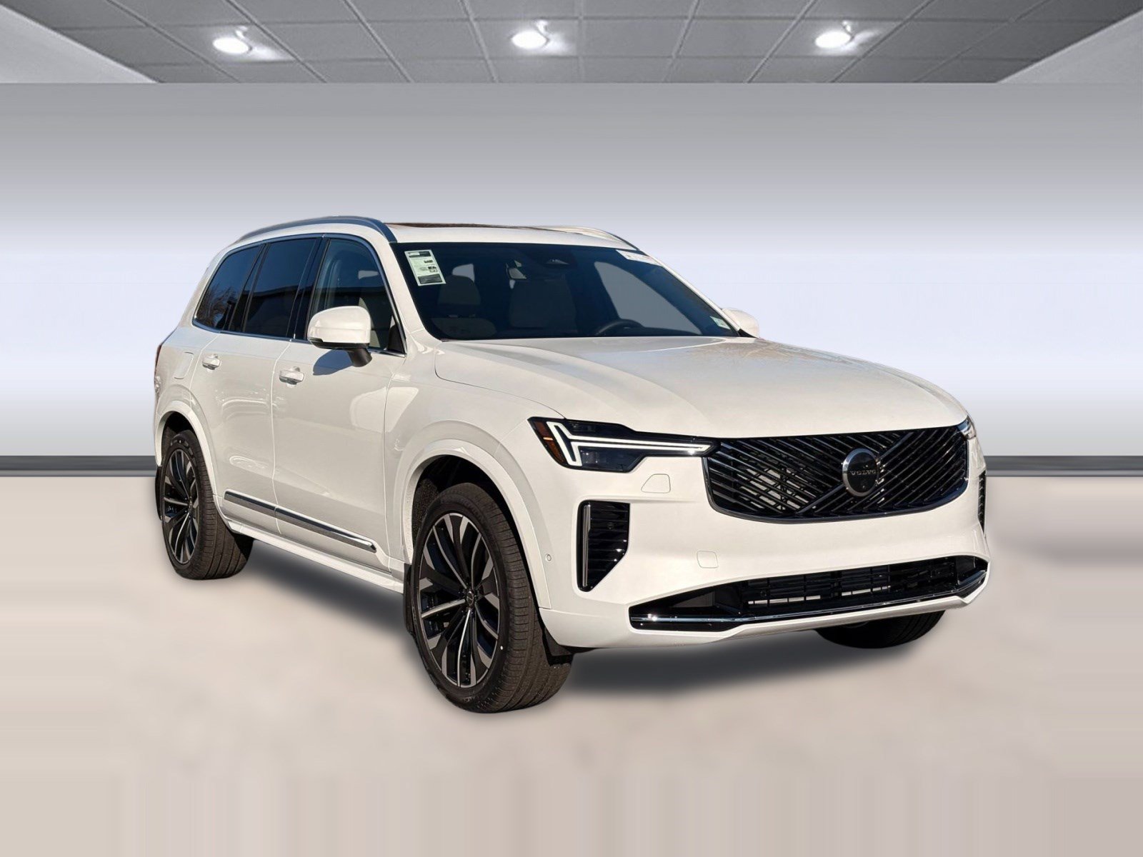 New 2026 Volvo XC90 T8 Plus w/ Protection Package AWD/4WD image 7