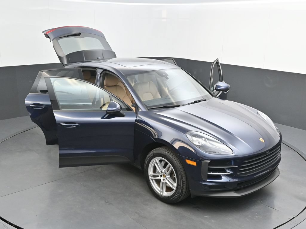 Certified 2021 Porsche Macan AWD/4WD image 44