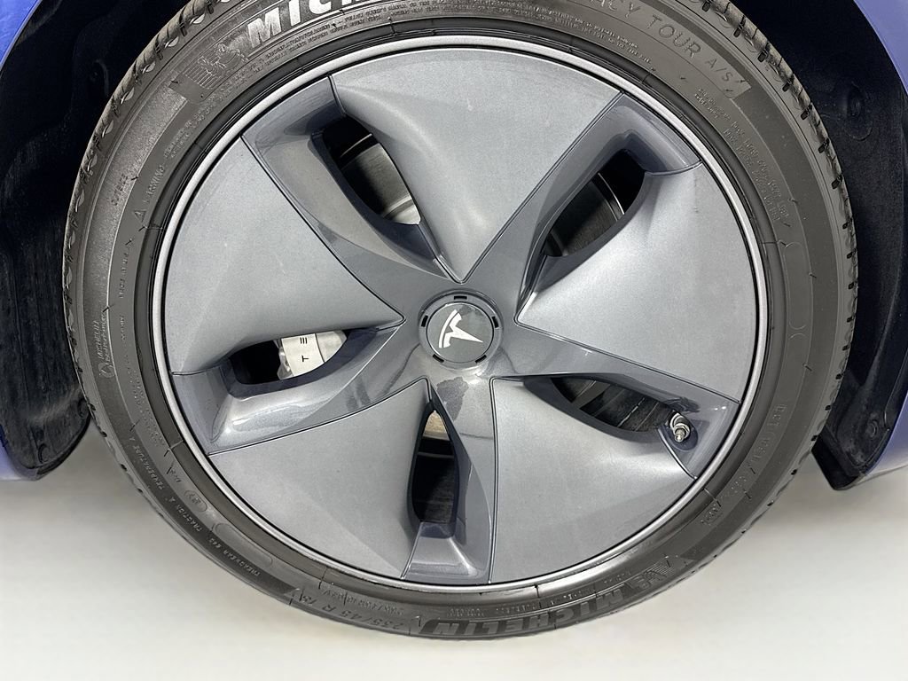 Used 2020 Tesla Model 3 Long Range AWD/4WD image 33