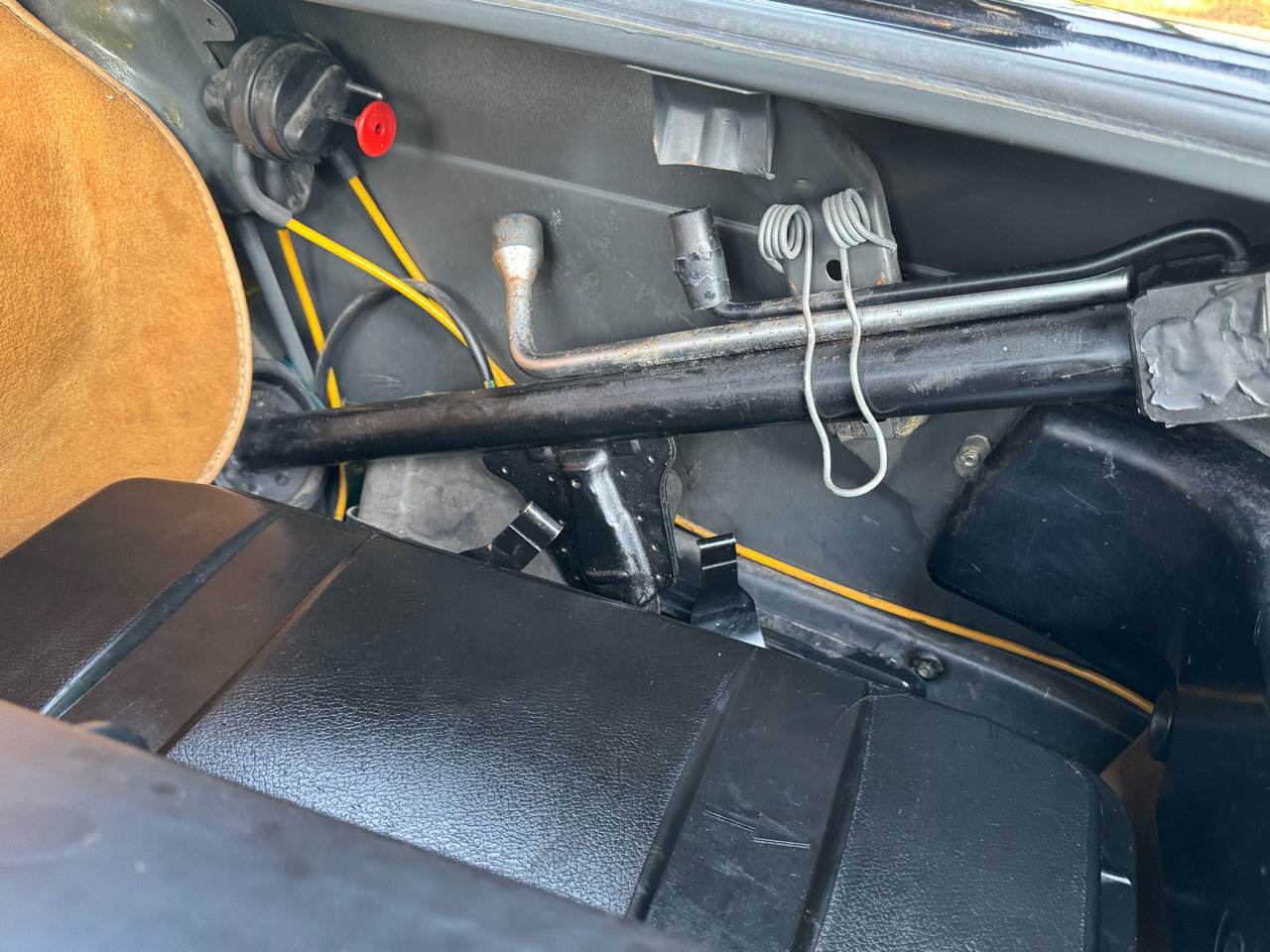 Used 1988 Mercedes-Benz 560 SL image 33