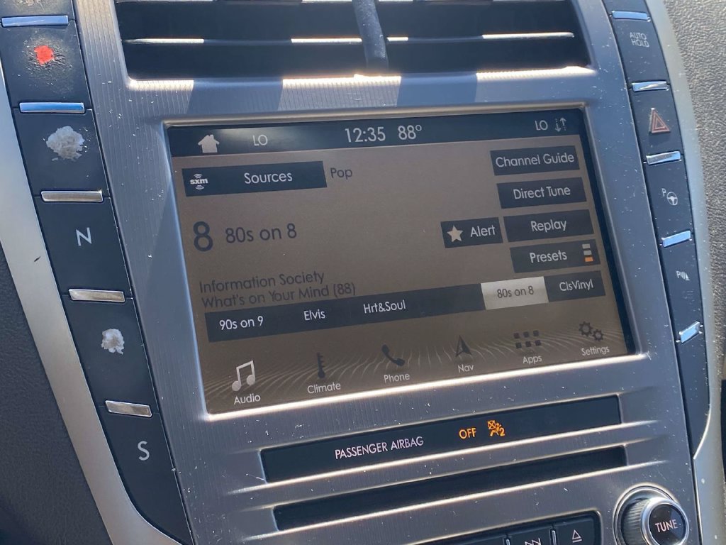 Used 2019 Lincoln MKZ Reserve FWD image 24