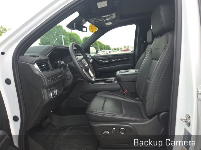 Used 2024 GMC Yukon XL Denali AWD/4WD image 9