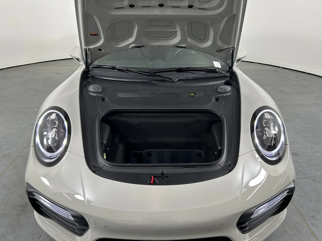 Certified 2019 Porsche 911 4 Coupe AWD/4WD image 27