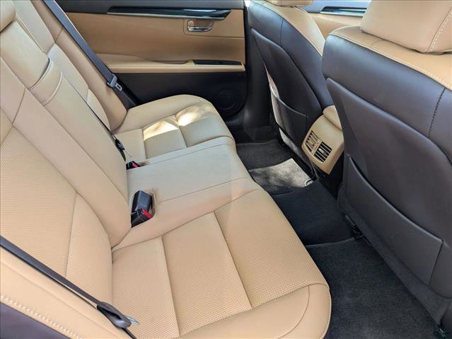 Used 2017 Lexus ES 350 w/ Accessory Package 2 image 18