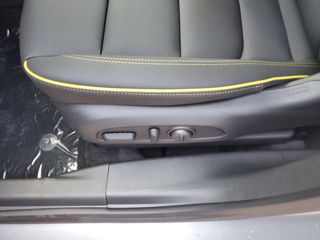 New 2026 Chevrolet TrailBlazer ACTIV w/ Driver Confidence Package FWD image 17