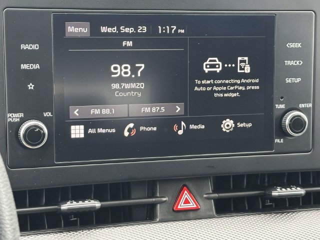 Used 2025 Kia Sportage LX AWD/4WD image 20