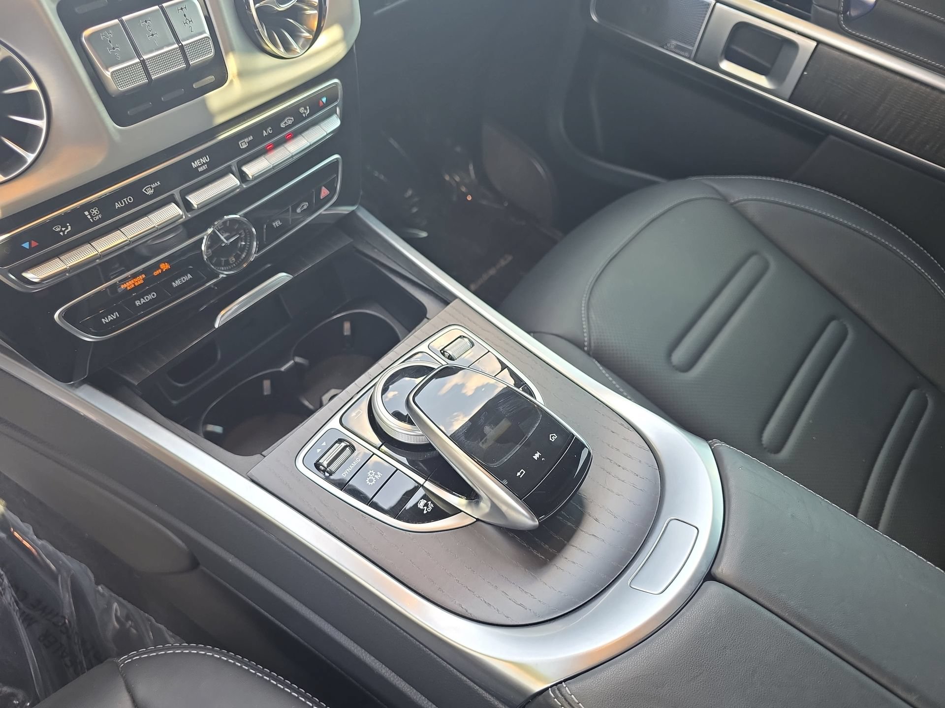 Used 2024 Mercedes-Benz G 550 image 24
