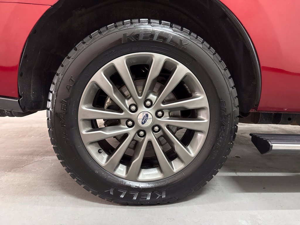 Used 2019 Ford Expedition Limited w/ Driver Assistance Package AWD/4WD image 57