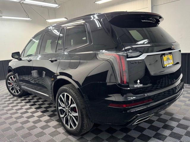 Used 2023 Cadillac XT6 Sport image 4