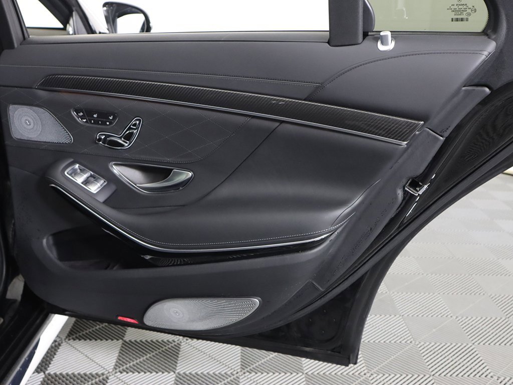 Used 2020 Mercedes-Benz S 63 AMG 4MATIC Sedan image 32