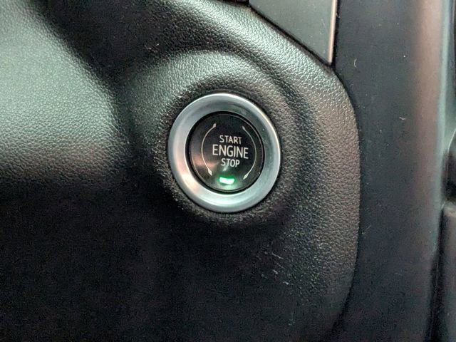 Used 2021 Chevrolet Silverado 2500 LT w/ Convenience Package image 29