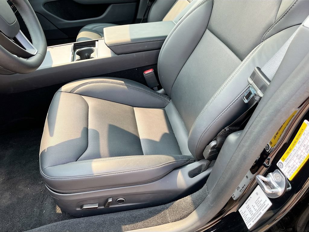 Used 2025 Tesla Model 3 Long Range AWD/4WD image 18