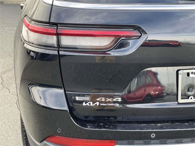 Used 2022 Jeep Grand Cherokee L Laredo w/ Luxury Tech Group I image 10