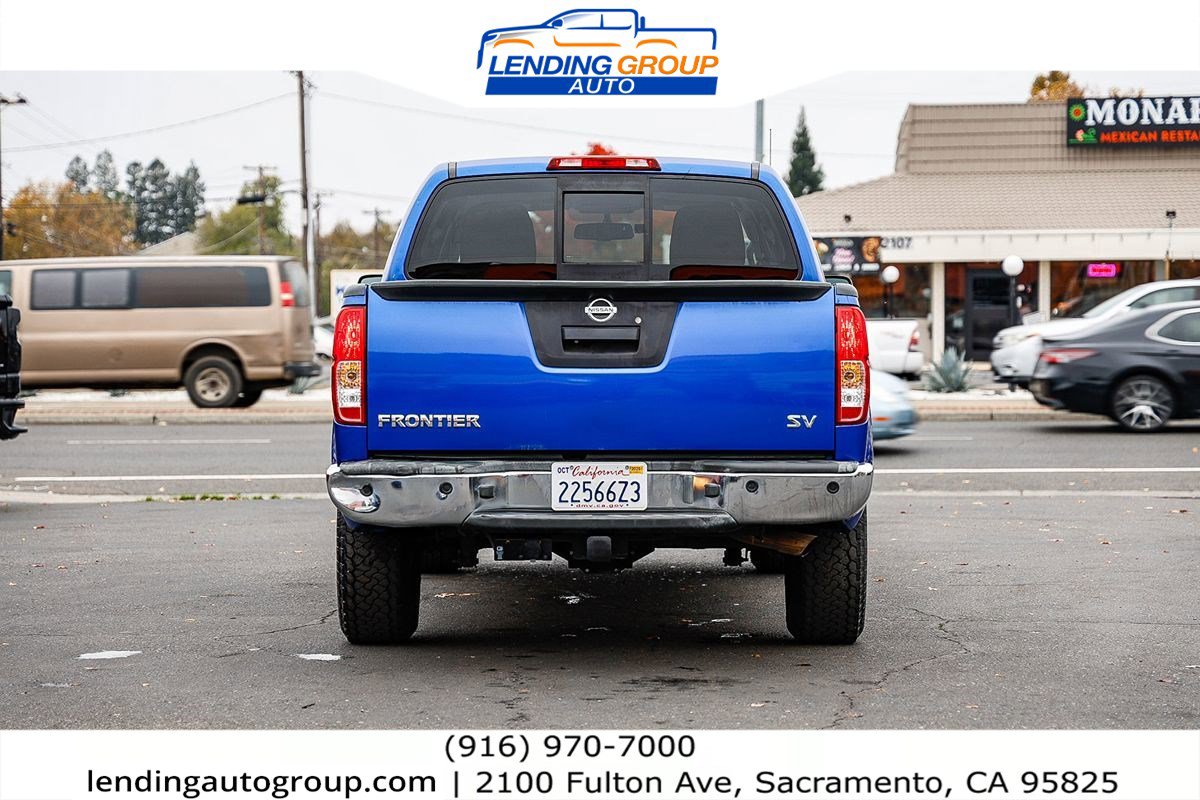 Used 2014 Nissan Frontier SV w/ SV Value Truck Package image 3
