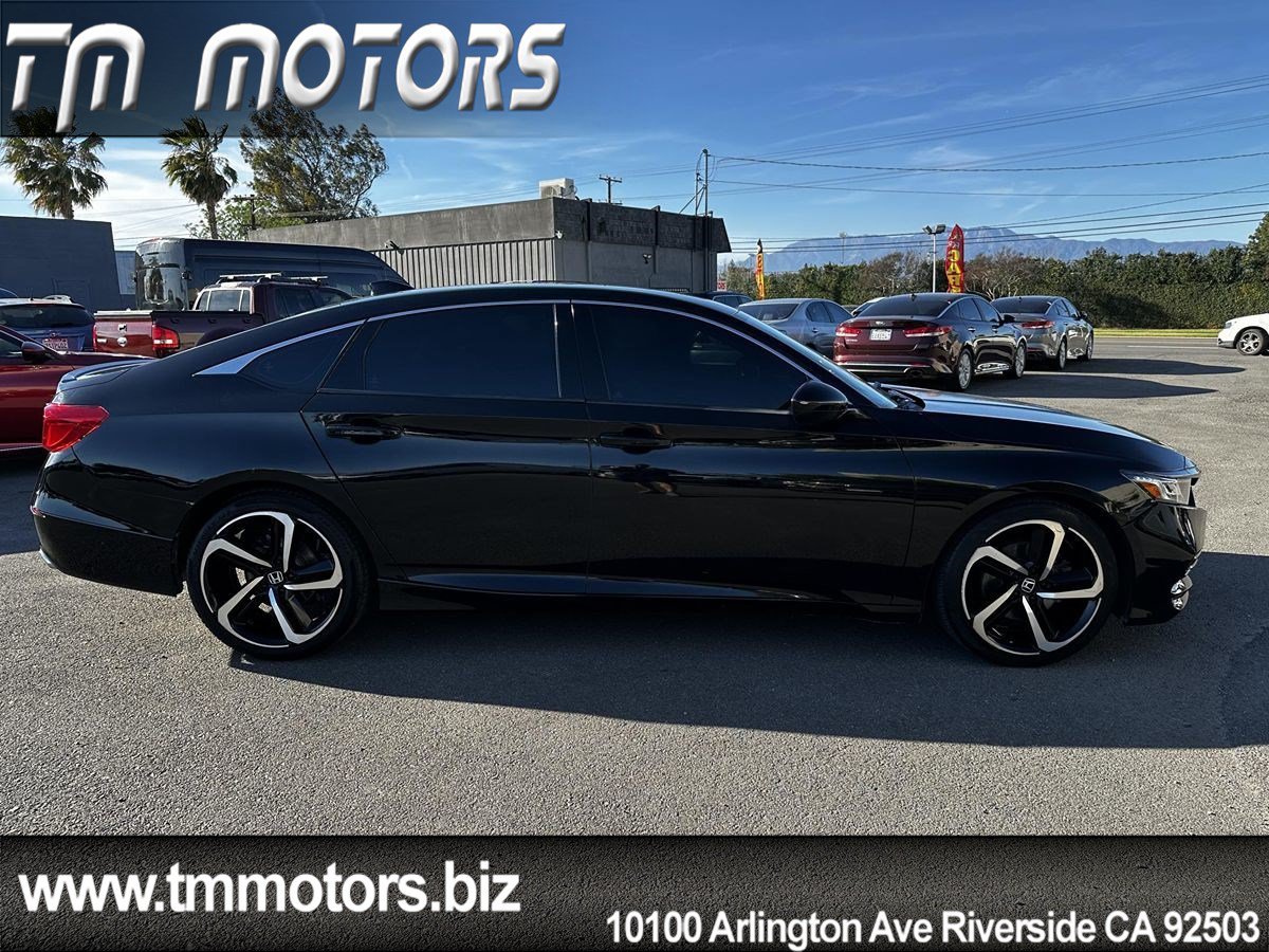 Used 2018 Honda Accord Sport image 19