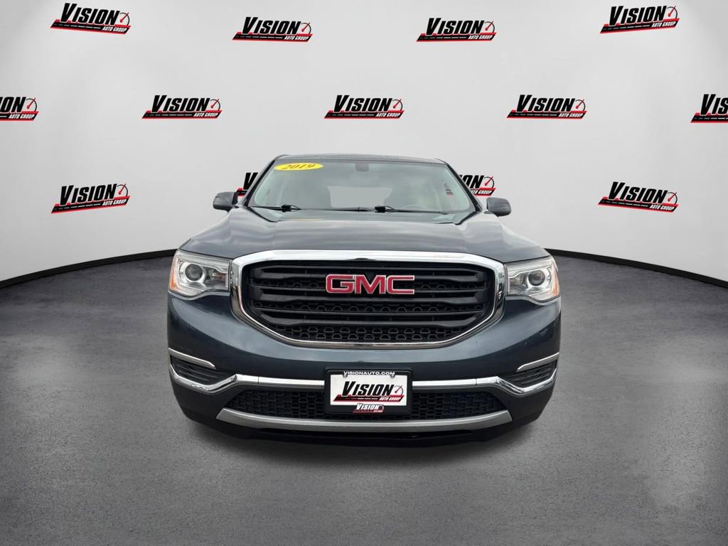 Used 2019 GMC Acadia SLE image 2