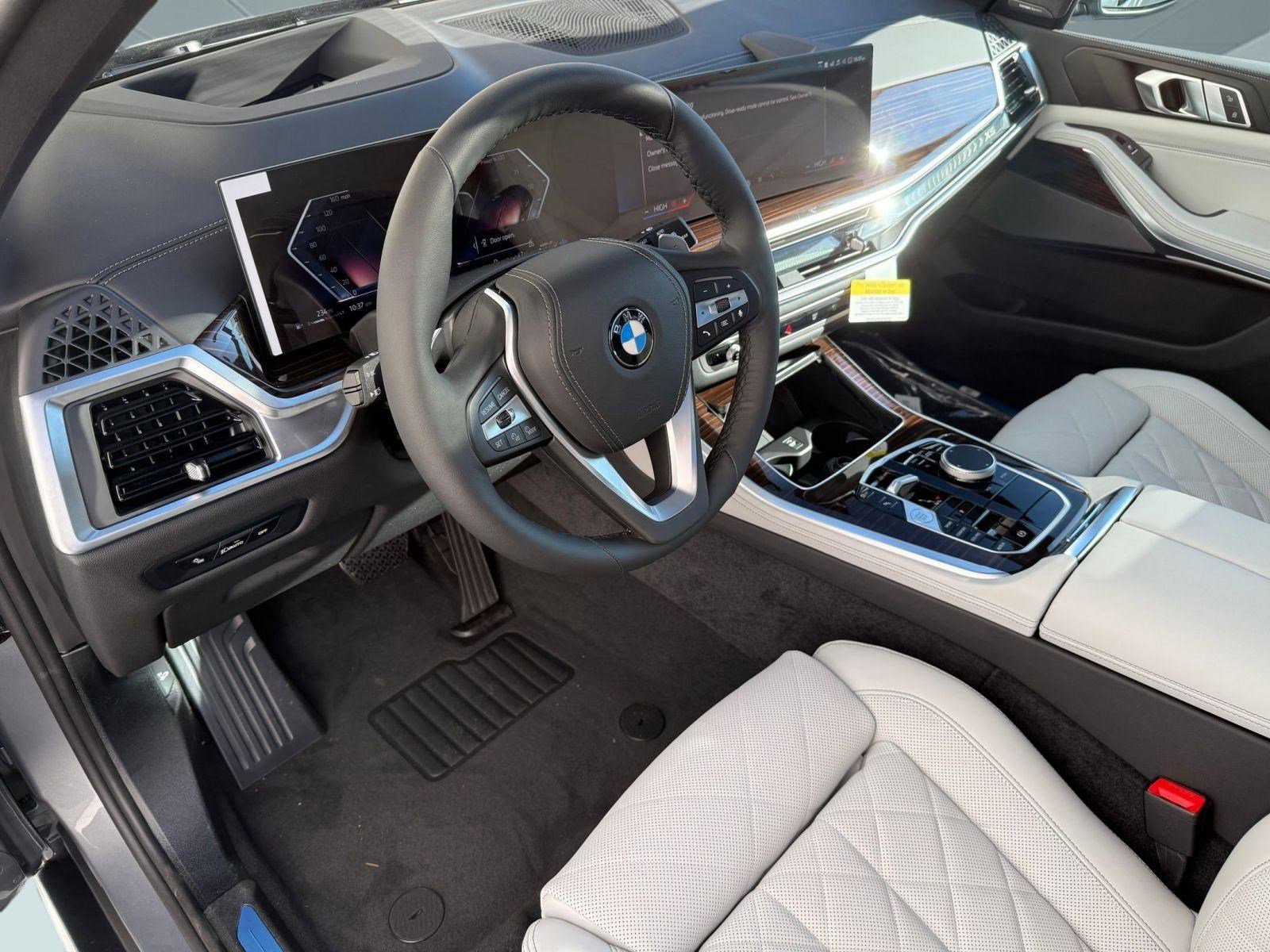 Used 2026 BMW X5 sDrive40i image 4