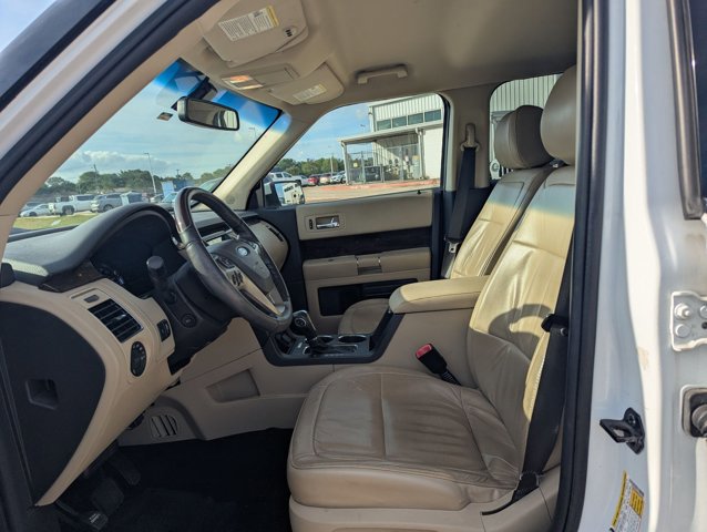 Used 2019 Ford Flex Limited FWD image 12