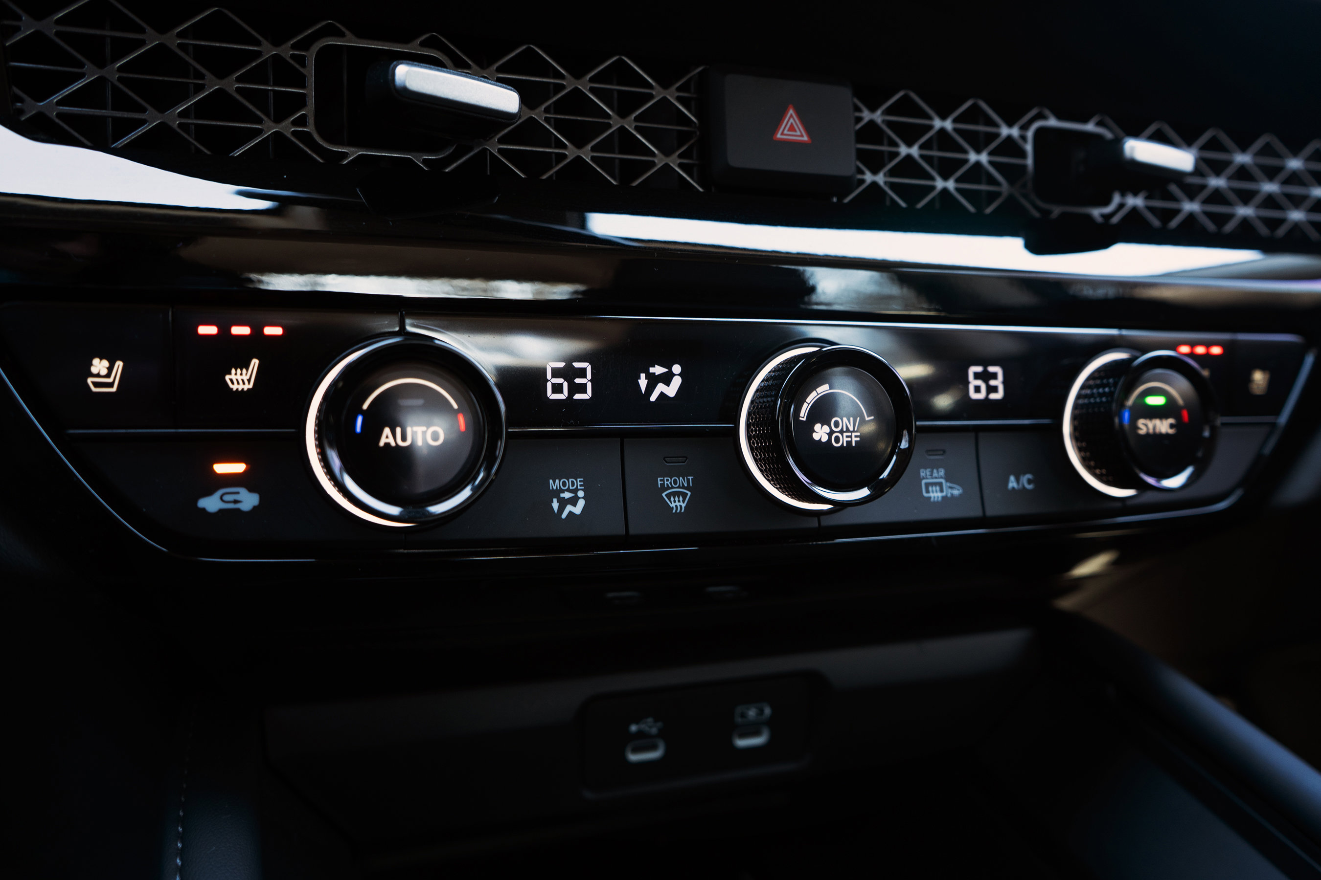 Certified 2025 Honda Accord Touring image 27