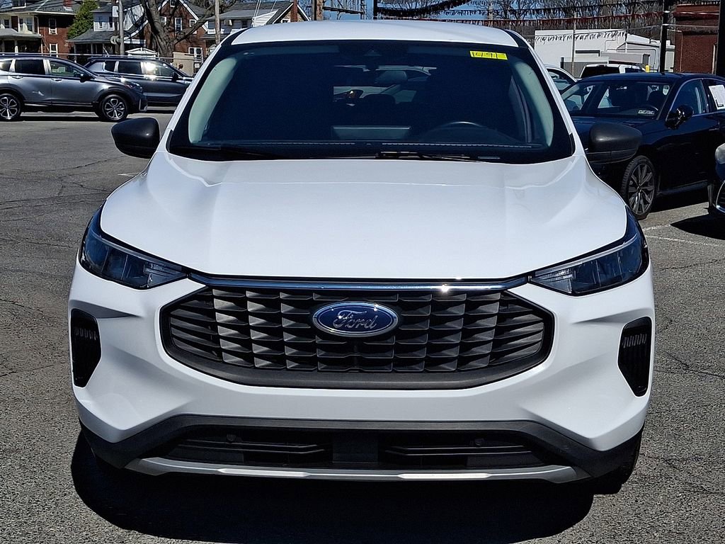 Used 2023 Ford Escape Active w/ Tech Pack #1 image 2