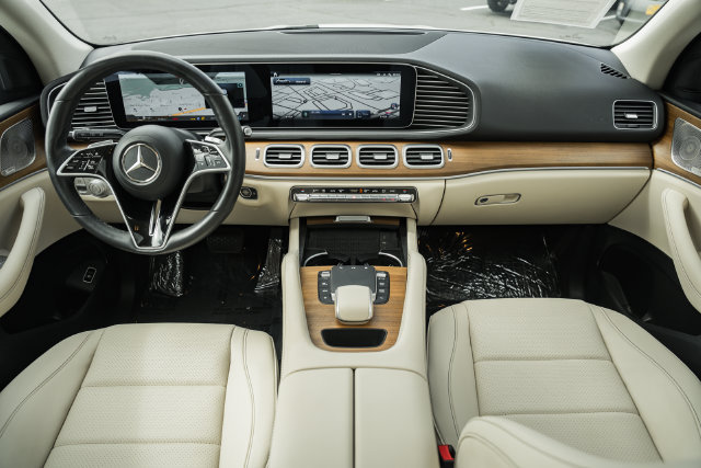 Certified 2024 Mercedes-Benz GLE 450 4MATIC image 20