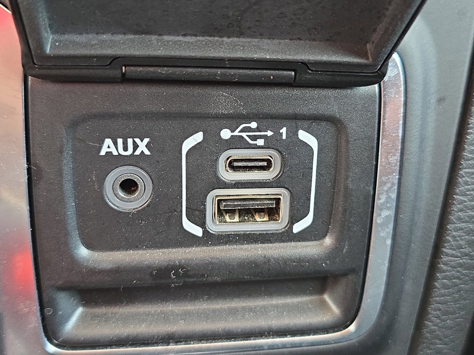 Used 2021 Jeep Wrangler Sport AWD/4WD image 19