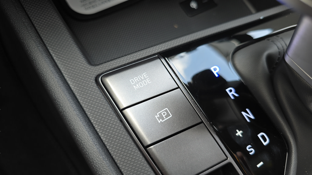 New 2026 Hyundai Elantra SEL Sport Premium FWD image 9