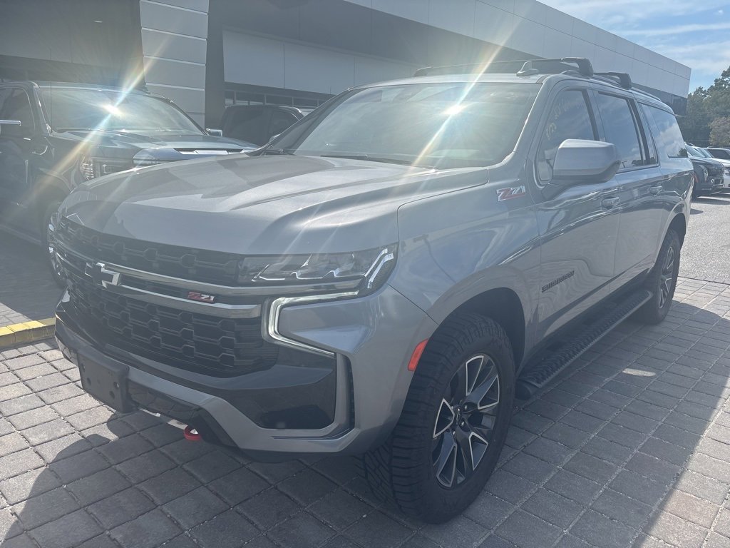 Used 2022 Chevrolet Suburban Z71 image 14