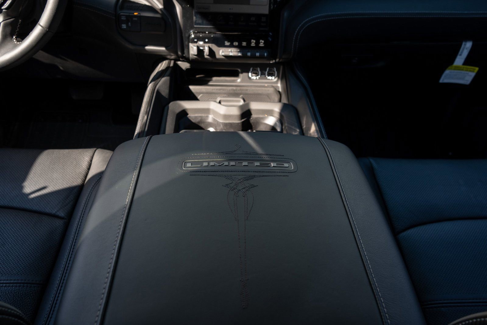 Used 2024 RAM 2500 Limited image 31