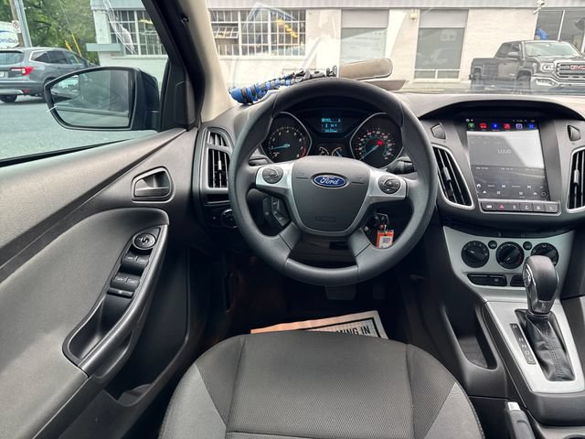 Used 2012 Ford Focus SE FWD image 14