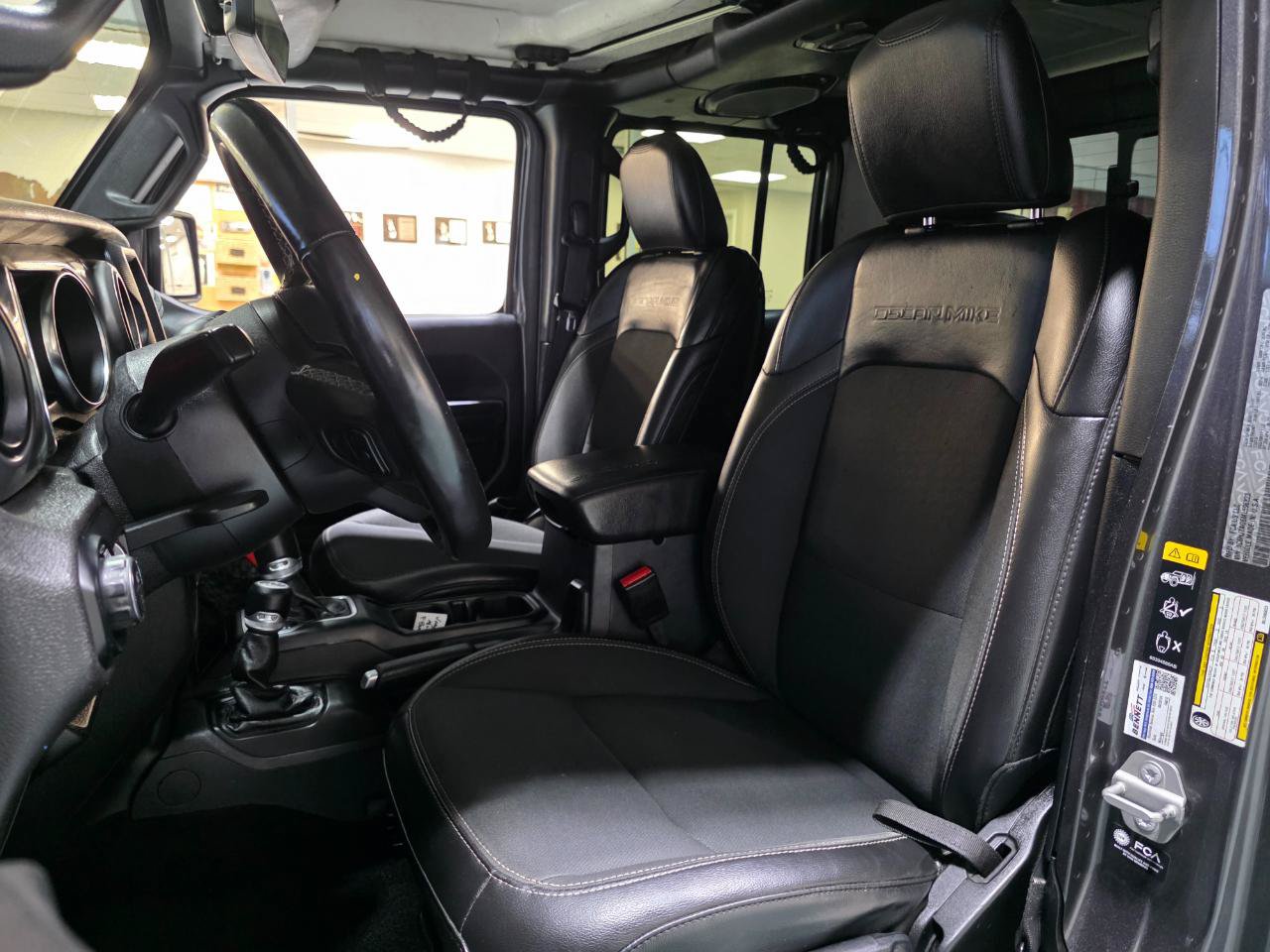 Used 2021 Jeep Gladiator Sport AWD/4WD image 15