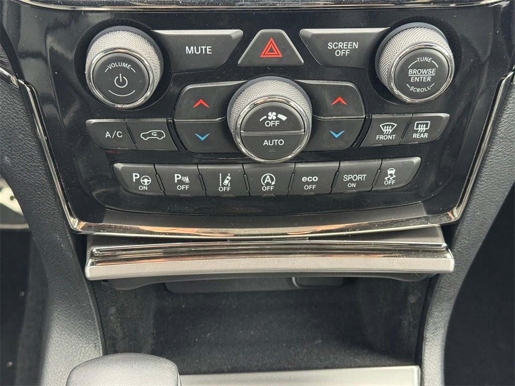 Used 2020 Jeep Grand Cherokee High Altitude image 18