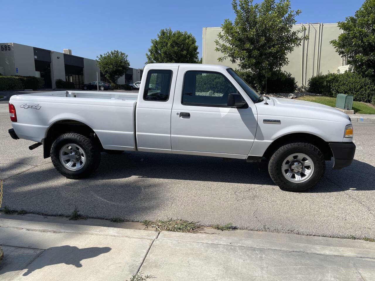 Used 2006 Ford Ranger XL AWD/4WD image 8