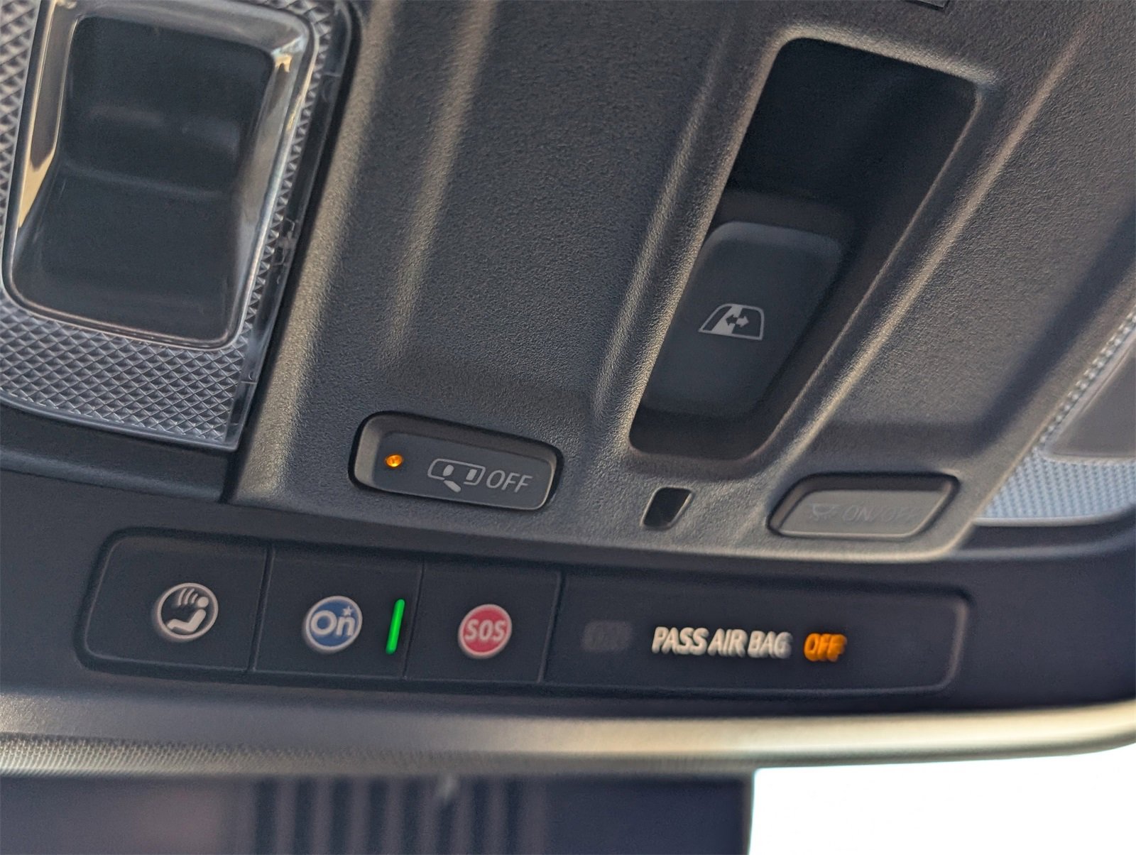 Used 2024 Chevrolet Silverado 1500 High Country w/ Midnight Edition image 34