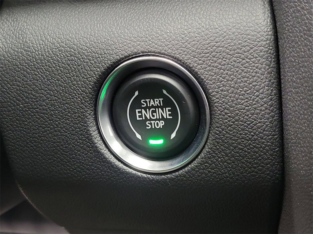 New 2025 GMC Acadia AT4 w/ Super Cruise Package image 13