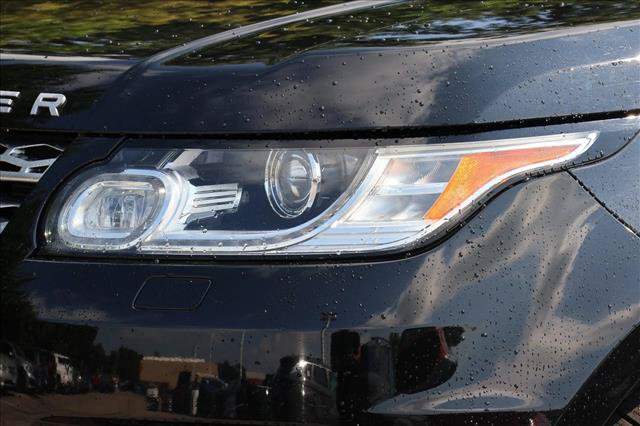 Used 2014 Land Rover Range Rover Sport HSE AWD/4WD image 10