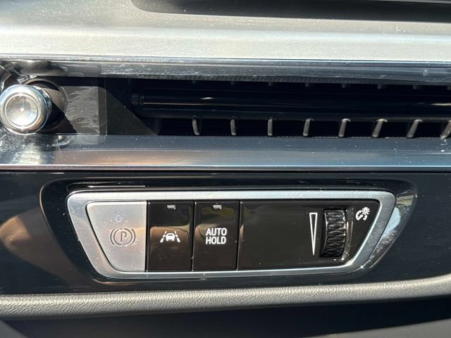 Certified 2024 Cadillac Lyriq Sport AWD/4WD image 28