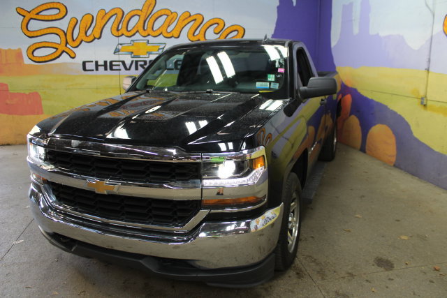 Used 2018 Chevrolet Silverado 1500 LS w/ Trailering Package AWD/4WD image 4
