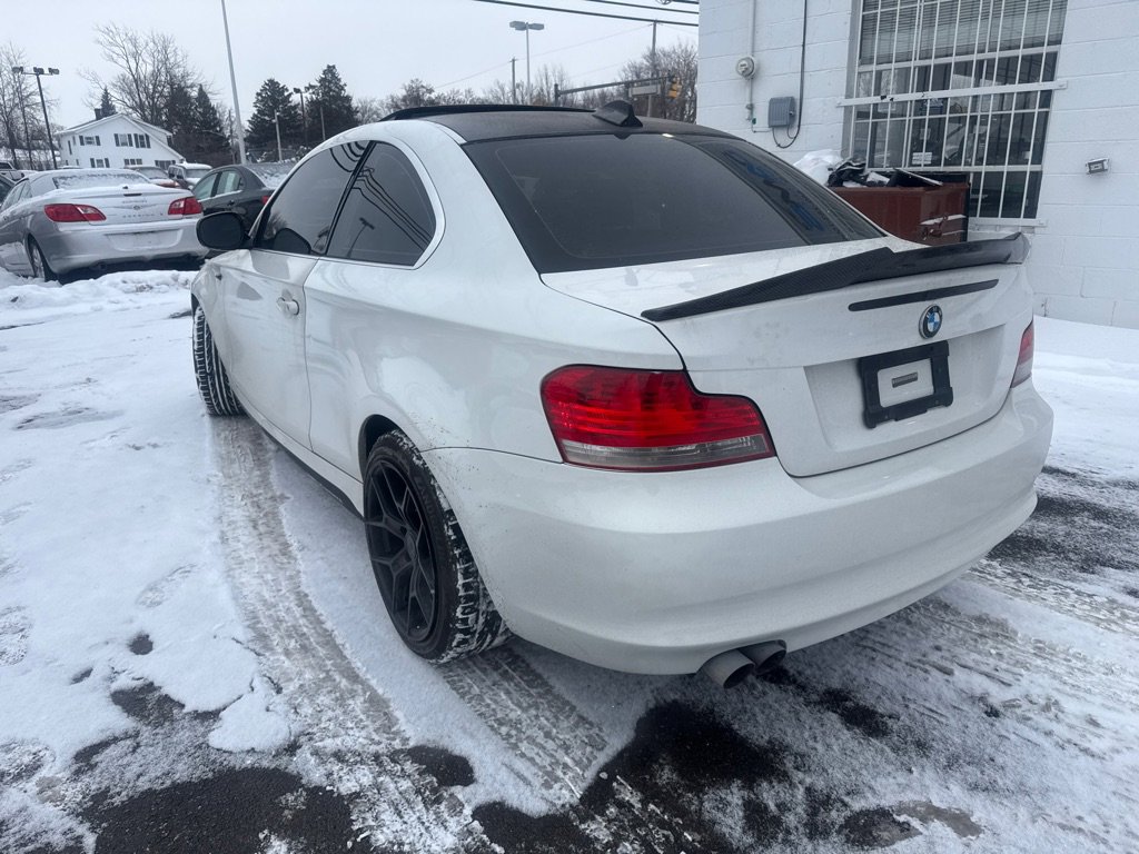 Used 2011 BMW 128i I image 8