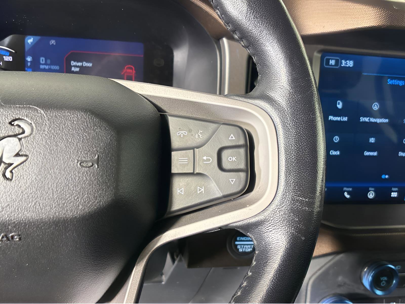 Used 2022 Ford Bronco Outer Banks image 20