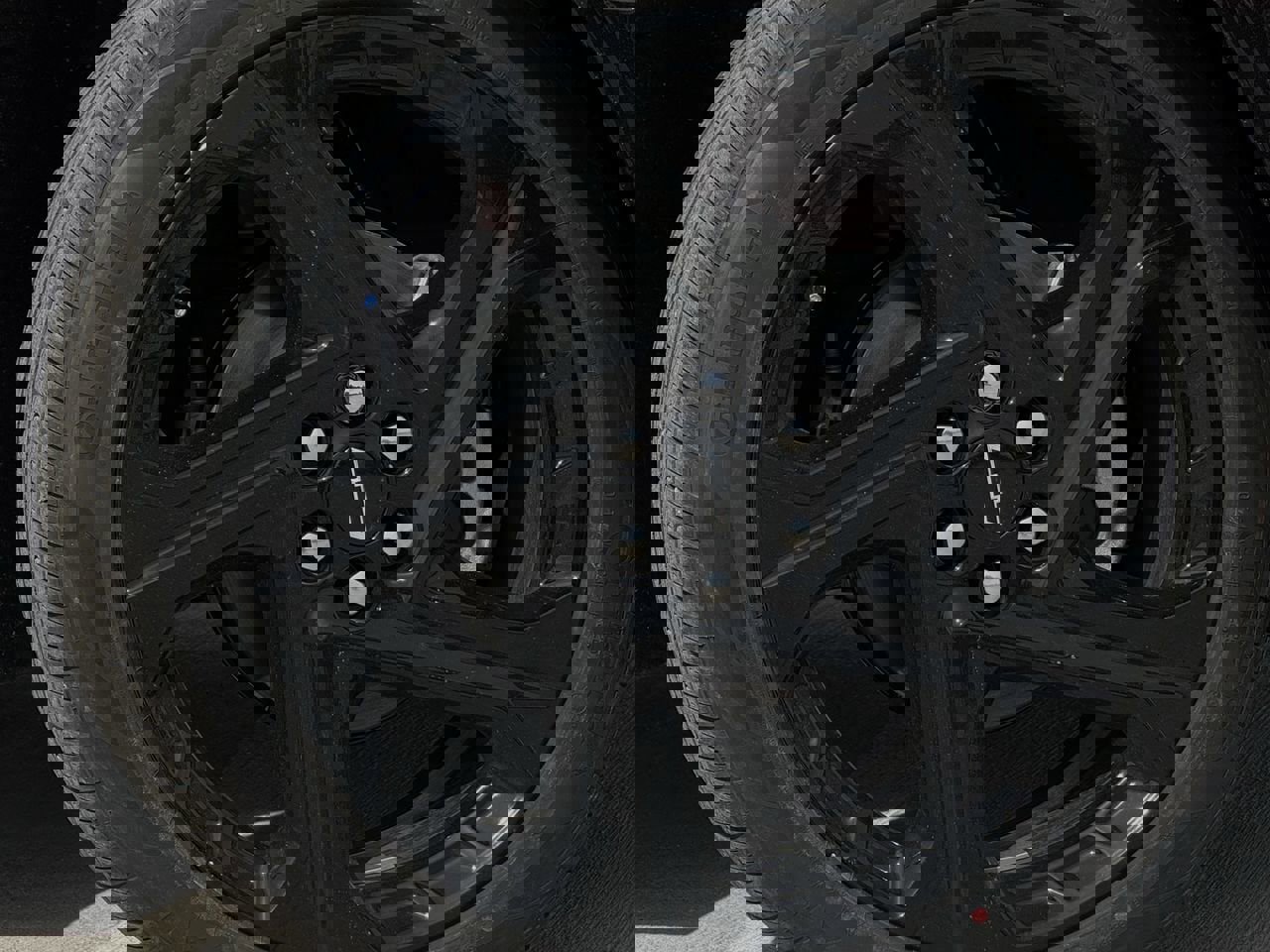 New 2026 Chevrolet Equinox EV RS image 9