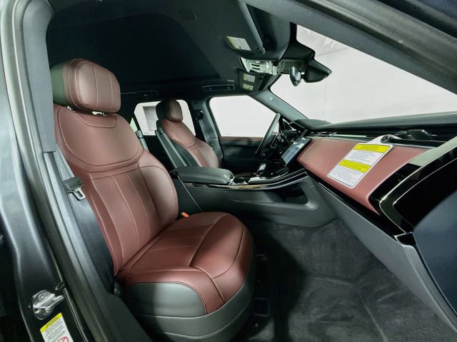 New 2026 Land Rover Range Rover Sport Dynamic SE AWD/4WD image 30