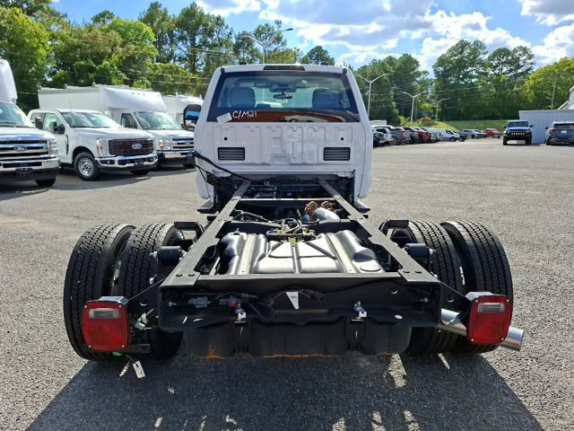New 2026 Ford F550 4x4 Regular Cab Super Duty w/ XL Chrome Package image 4
