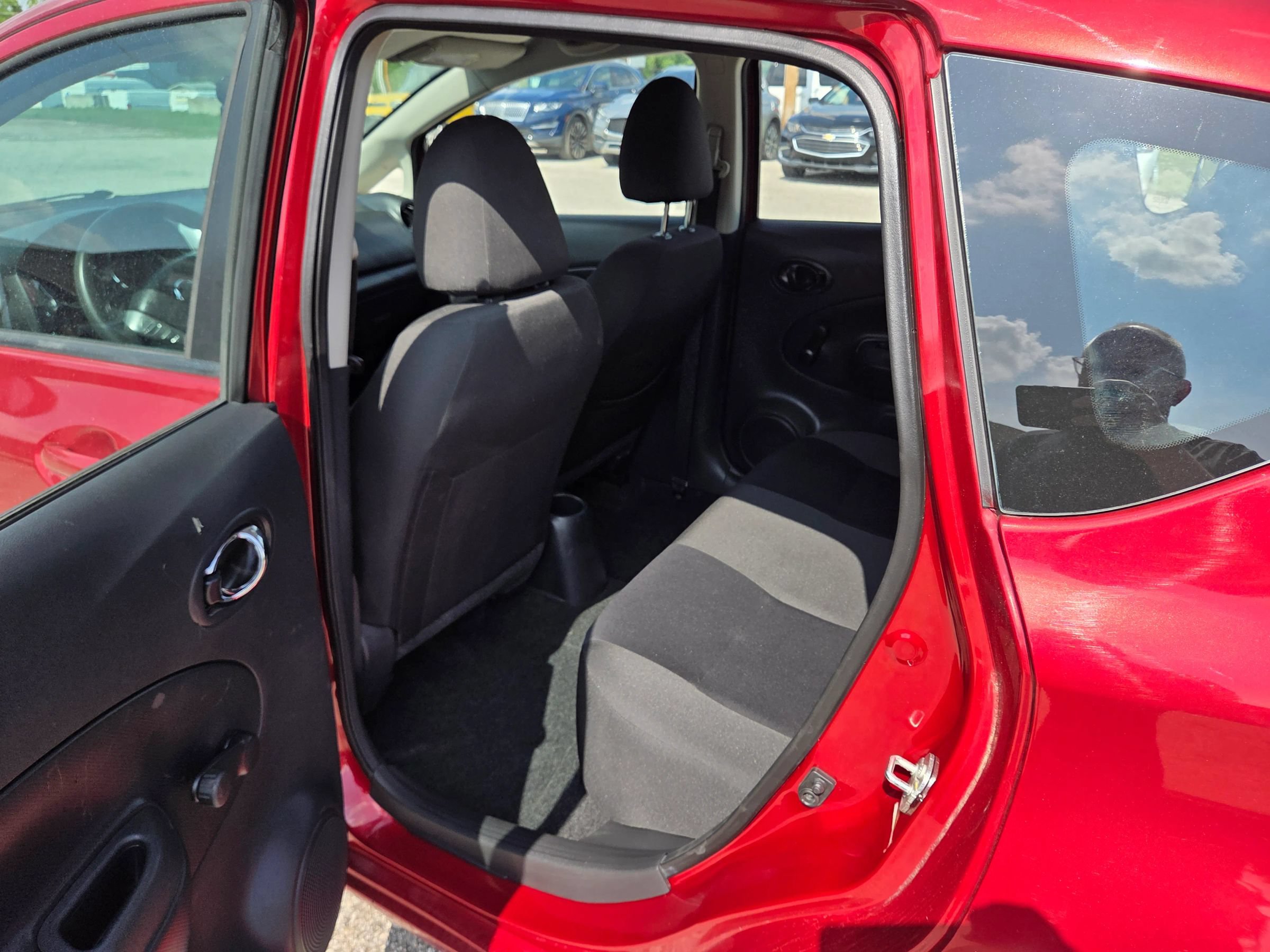 Used 2017 Nissan Versa Note S Plus FWD image 13